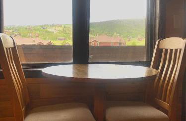 Mountain View Retreat-Resort-Pool-Hot Tub-Near RMNP & WP - Foto 7