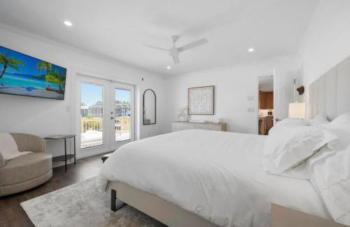 Bayside Hideaway! Private pool with water view and canal side dock! Available for Summer! - Foto 29