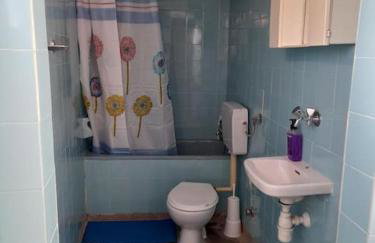 HOUSE IN LAVARA - Photo 2