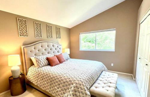 Contemporary Turnagain Townhome - Foto 1