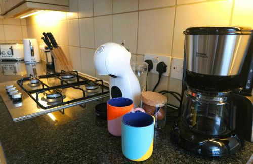 Beautiful Kensington Home with 4 beds, only 3 Minutes walk to Earls Court Station - Photo 5