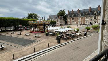 La Place du Château - Vue exceptionnelle sur le château de Blois - Foto 2