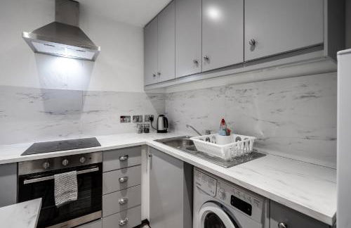 Central L1 Stay, Close to all Attractions, Parking Nearby - Foto 47