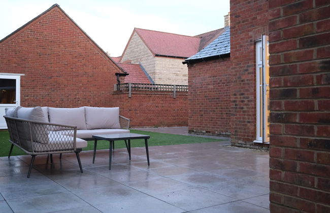 Bicester Villa - 6 Bed - Sleeps 14 - Foto 45