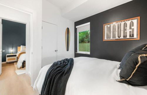 New-Dog Friendly,Hot Tub, Fire-pit, 1 mile to DTWN - Foto 13