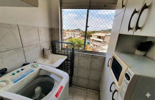 Apto na Praia João Rosa com vista Panorâmica para o Mar! 2 quartos, 2 camas de casal - Foto 9