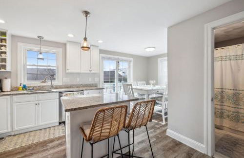 Bliss on Brissette Marsh Views Kid's Bunk Room - Foto 15