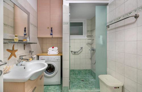 Maria’s Mansion 3 m from the SEA - Foto 24