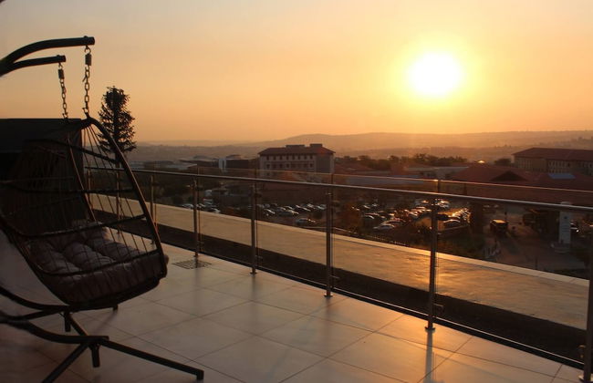 Ellipse 2 Bedroom Apartment - Foto 12