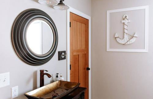 The Hermantown Hangout - Foto 16