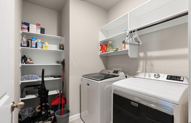 Charming 4BR Spacious Backyard in Hutto - Foto 14