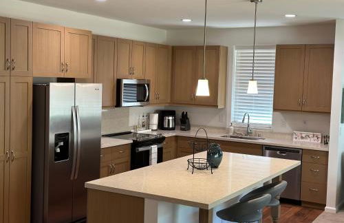 New Tropical Island Ohana near Beach with community Pool Spa Gym PingPong and more - Foto 26