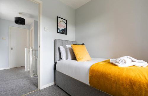 Chelmsford Reach 3 bed house near centre,free parking, Wi-Fi, table football - Foto 8