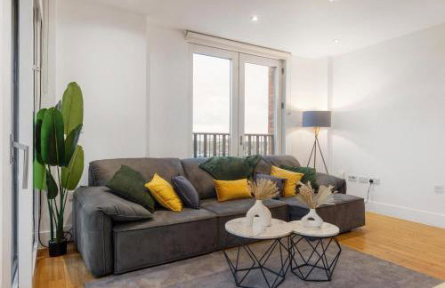 Stylish New-Build 1-Bed Retreat for 4 In The Heart of Brixton, Easy London Access - Foto 13