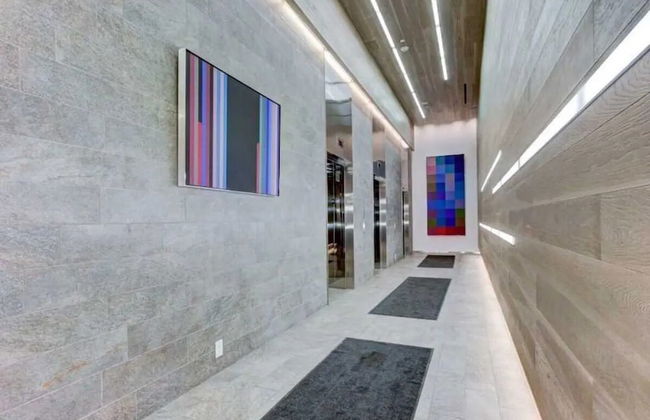 The Estate Entertainment District - Photo 2