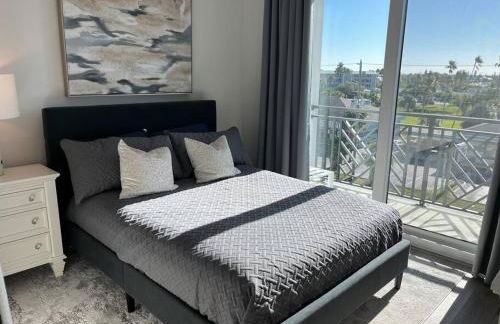 10 Star Luxury Beach Condo-Anchor Oasis - Foto 12