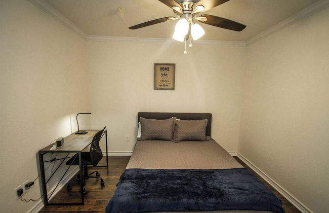 Cozy Remodeled 2br/2ba Near Downtown Sleeps 8 - Foto 9