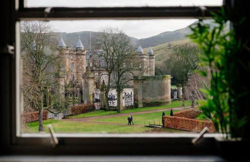 Bottom of Royal Mile 7 Beds Sleeps 12 3 Bthrooms - Photo 11