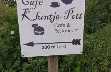 Emily's Deichbude in einer historischen Villa in Dornumersiel - Foto 6