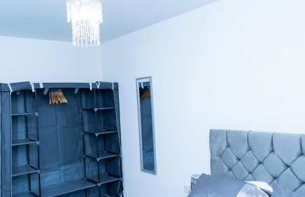 1BR Sleeps 4, 3 mins from City centre & Local Gems - Foto 10