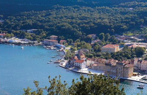 Amazing Apartment In Bakar With Kitchen - Photo 16