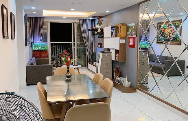 Modern 3 Bed Apartment in Ho Chí Minh City - Foto 1