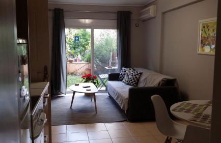 Athenian apartment with garden, near metro station Chalandri Nu 3 - Foto 3