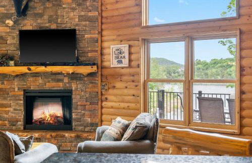 Luxury Lakefront Chalet Resort 2 Pools FREE Amenities Dock Kayaks Waterslide - Foto 65