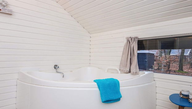 6 Person Holiday Home in Glesborg - Foto 4, Tratamientos de spa