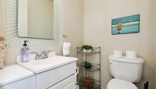 Bayfront Oasis Close to Boardwalk and Water - Foto 3