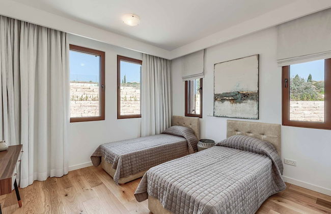 Aphrodite Hills Junior Elite Uj01 - Photo 5