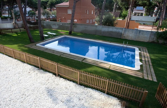 SG Marina 54 Apartments - Photo 17