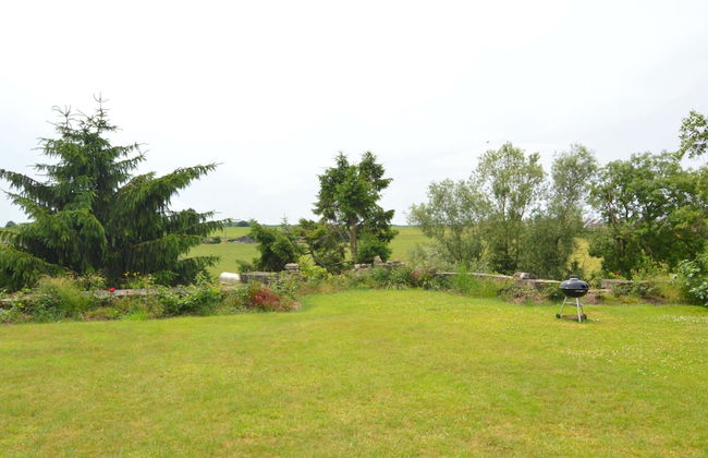 Modern Holiday Home in Senzeille With Garden - Foto 27