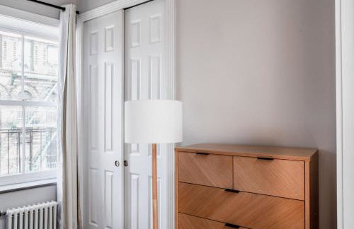 West Village 1br w high ceilings skylight wd NYC-1172 - Foto 9