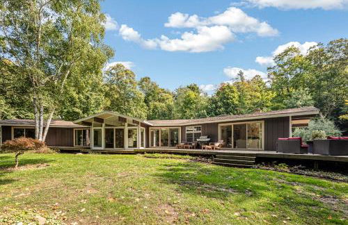 Bright 4BDR Home by Lake MI Arcadia Bluffs Portage Lake 2832 - Photo 8