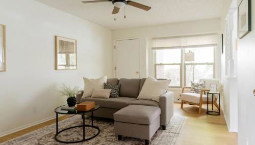 5 Min to Adventureland and Casino - Fenced in yard - Foto 5