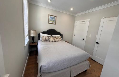 Furnished 2-Bedroom Apartment Prime Location Near South Bay and UMass - Foto 19