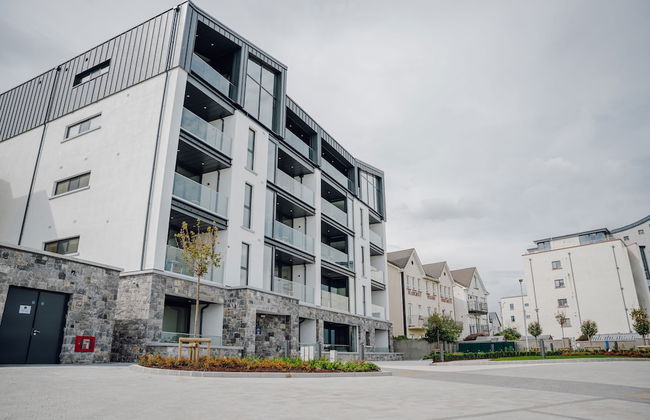 Shoreline Apartments - Photo 66