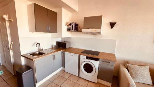 Charmant T2 rénové avec vue mer - Foto 3