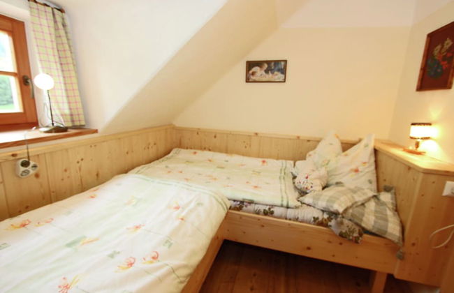 Peaceful Cottage Near Ski Area in Gmund - Photo 13