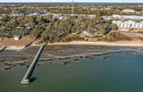 Three dog-friendly, waterfront cottages with full kitchens & private beach - Foto 53