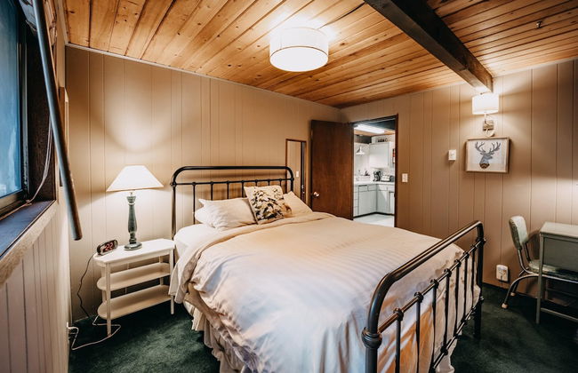 98SL - Hot Tub - BBQ - Pets Ok - WiFi - Sleeps 6 - Foto 41