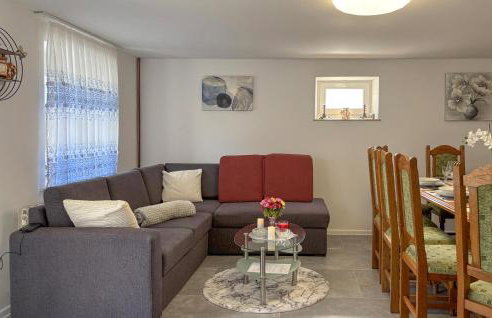 Stunning Home In Salopeki Modruski With Wifi - Photo 3