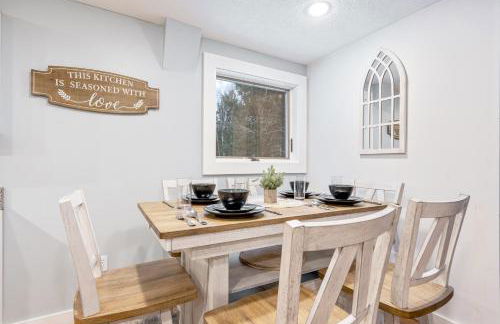 20Percent-off-Intro,15-min-to-SundayRiver,Hot-tub,Sauna,Pet-Kid-Friendly - Foto 27