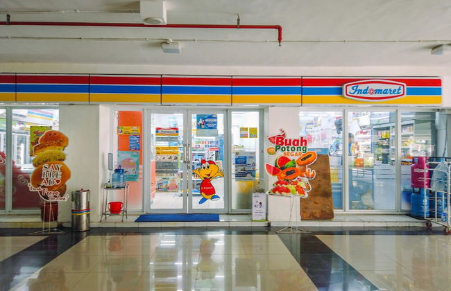 Comfy and Minimalist Studio at Amethyst Apartment - Photo 16