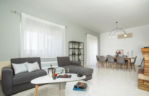 M & S Villa - 4 bedroom villa with heated pool - Foto 9