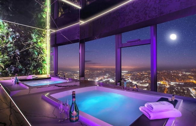 Apartments in Sky Tower with Bathtub near the window - Photo 43