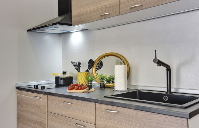 D&A Central Luxury Apartments - Photo 68