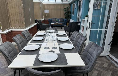 Huge 9 Bed Property Sleeps 17, Near NEC, City Centre, HS2 - Foto 6