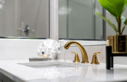 3 bed - Private Oasis - Completley Immaculate - Foto 39